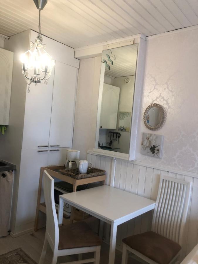 Appartement Puutaloasunto 1.8 Km Turun Aurajoelta à Turku Extérieur photo