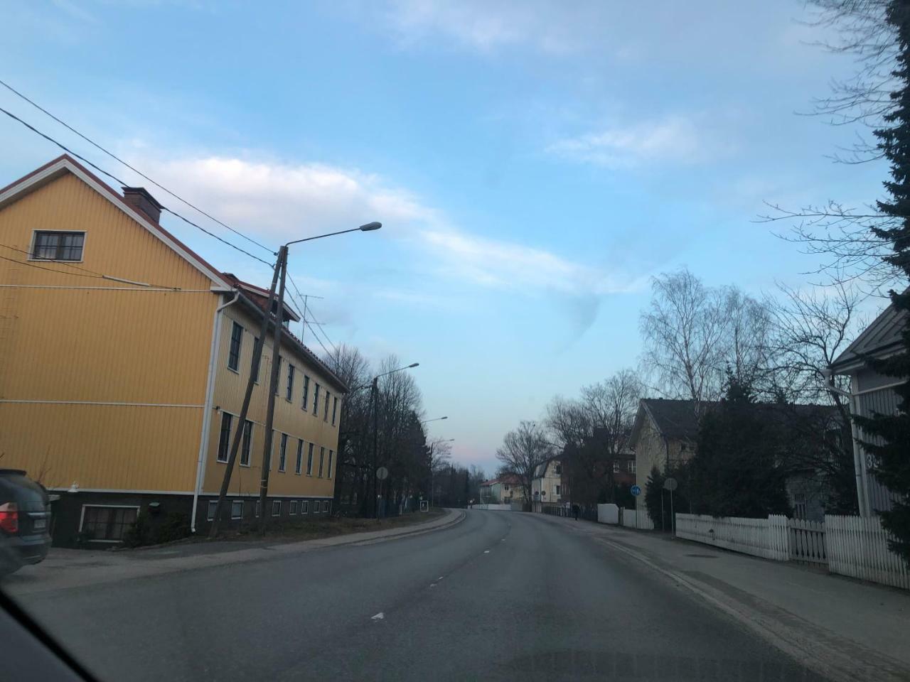 Appartement Puutaloasunto 1.8 Km Turun Aurajoelta à Turku Extérieur photo