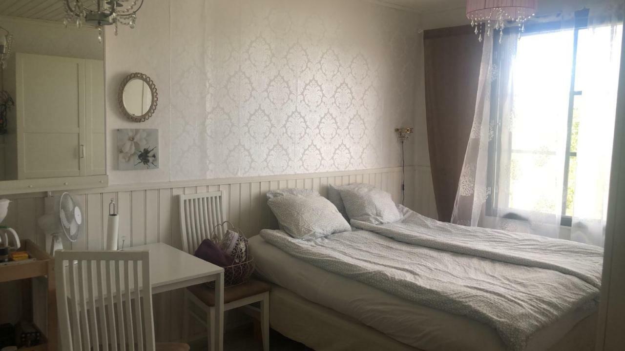 Appartement Puutaloasunto 1.8 Km Turun Aurajoelta à Turku Extérieur photo